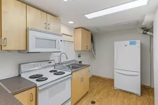 1204 E Iris Ln, Millcreek, UT 84106 - Photo 23