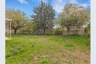 1204 E Iris Ln, Millcreek, UT 84106 - Photo 29