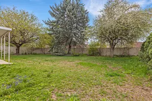 1204 E Iris Ln, Millcreek, UT 84106 - Photo 29