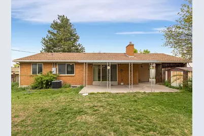 1204 E Iris Ln, Millcreek, UT 84106 - Photo 31