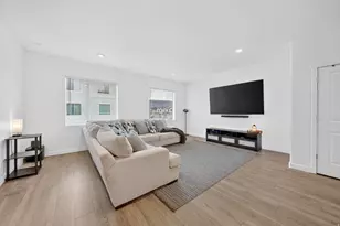 3965 N Aggie Dr, Eagle Mountain, UT 84005 - Photo 5