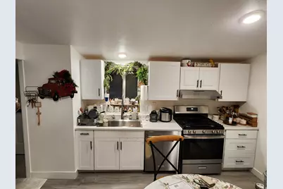 61 W Sunset Dr N, Layton, UT 84041 - Photo 3