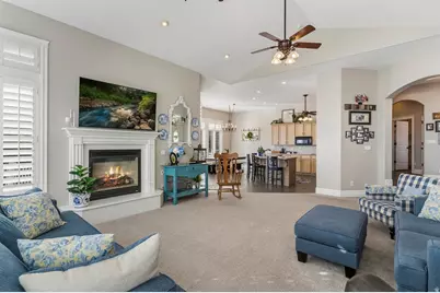 163 E 1400 S, Kaysville, UT 84037 - Photo 3