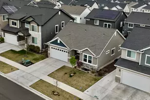 128 N Foxmoor Way, Saratoga Springs, UT 84045 - Photo 1