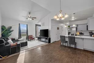 1994 N 3330 W, Lehi, UT 84043 - Photo 9