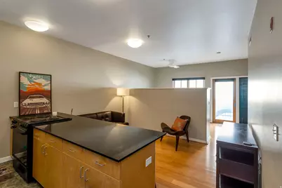 228 E 500 S #202, Salt Lake City, UT 84111 - Photo 5