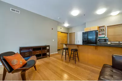 228 E 500 S #202, Salt Lake City, UT 84111 - Photo 3