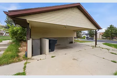4909 W Sakura Ct, West Jordan, UT 84081 - Photo 21