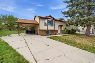 4909 W Sakura Ct, West Jordan, UT 84081 - Photo 3