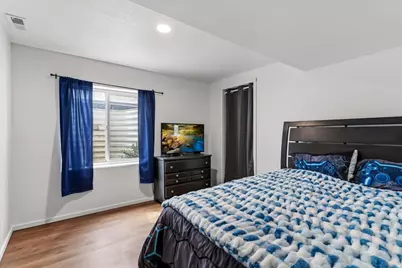 2249 W Craig Ln, Syracuse, UT 84075 - Photo 15