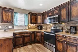 2249 W Craig Ln, Syracuse, UT 84075 - Photo 27