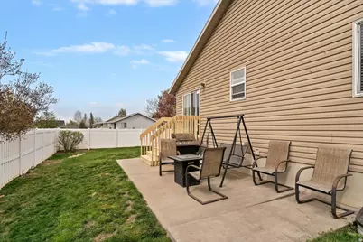 2249 W Craig Ln, Syracuse, UT 84075 - Photo 29