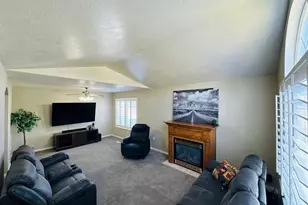 2249 W Craig Ln, Syracuse, UT 84075 - Photo 3