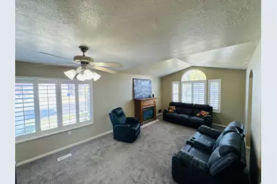2249 W Craig Ln, Syracuse, UT 84075 - Photo 25