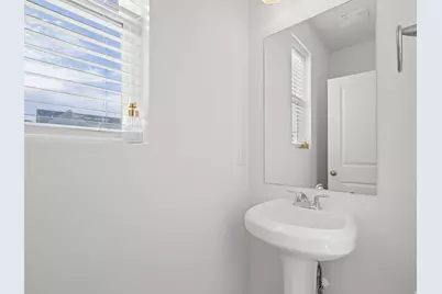 11517 S Pebble Pond Dr W, South Jordan, UT 84009 - Photo 9