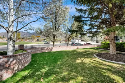 2198 E Iverson Woods Pl, Holladay, UT 84117 - Photo 35