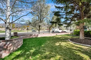 2198 E Iverson Woods Pl, Holladay, UT 84117 - Photo 35