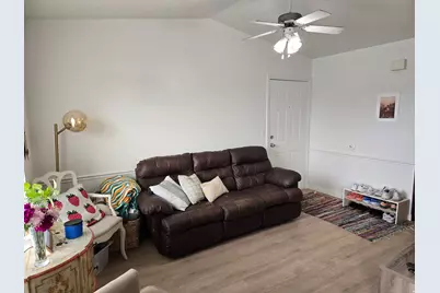 343 W 300 N #9, Provo, UT 84601 - Photo 3