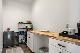 831 W Sunrise Cir, Garden City, UT 84028 - Photo 19