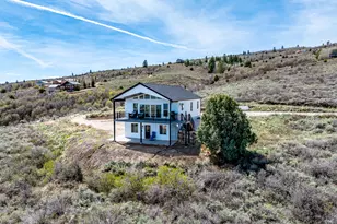 831 W Sunrise Cir, Garden City, UT 84028 - Photo 7