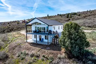 831 W Sunrise Cir, Garden City, UT 84028 - Photo 1