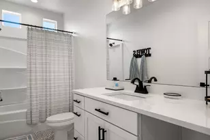 831 W Sunrise Cir, Garden City, UT 84028 - Photo 21