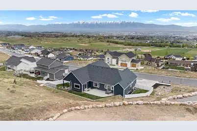 2602 N 2300 E, North Logan, UT 84341 - Photo 49