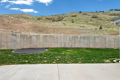 2602 N 2300 E, North Logan, UT 84341 - Photo 37