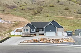 2602 N 2300 E, North Logan, UT 84341 - Photo 43