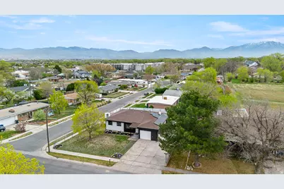 3649 S 5725 W, West Valley, UT 84128 - Photo 37
