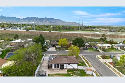 3649 S 5725 W, West Valley, UT 84128 - Photo 33