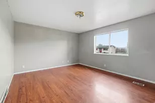 258 W 550 S, Logan, UT 84321 - Photo 3