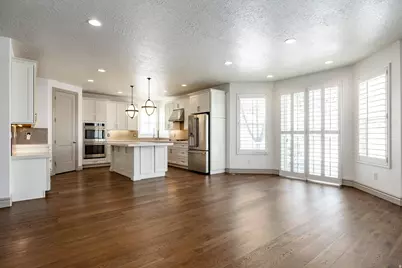 6432 W Hollister Way S, Herriman, UT 84096 - Photo 11