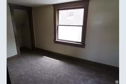2209 S Adams Ave E, Ogden, UT 84401 - Photo 7