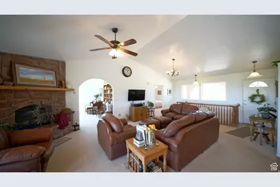 4551 S 600 E, Torrey, UT 84775 - Photo 23