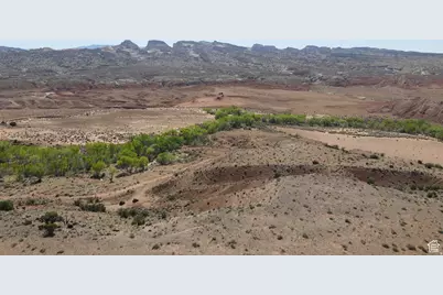 4551 S 600 E, Torrey, UT 84775 - Photo 47