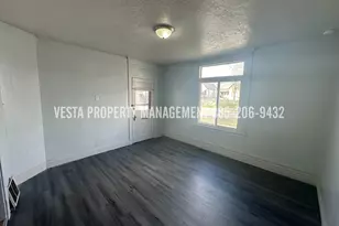 471 E 22nd St S, Ogden, UT 84401 - Photo 3