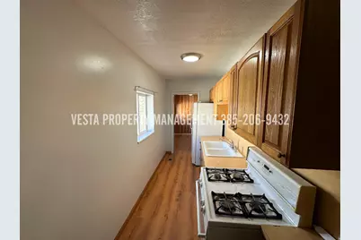 471 E 22nd St S, Ogden, UT 84401 - Photo 5
