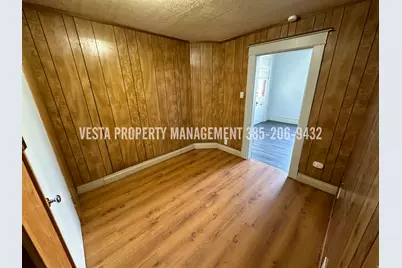 471 E 22nd St S, Ogden, UT 84401 - Photo 9