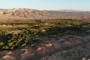 4551 S 600 E, Torrey, UT 84775 - Photo 9