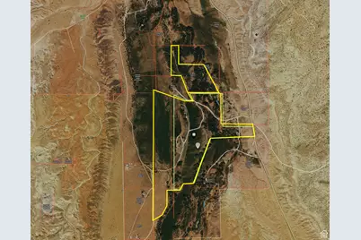 4551 S 600 E, Torrey, UT 84775 - Photo 13