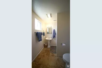 4551 S 600 E, Torrey, UT 84775 - Photo 37