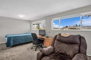 1018 E Sagehill Dr S, Holladay, UT 84124 - Photo 21