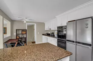 1018 E Sagehill Dr S, Holladay, UT 84124 - Photo 13