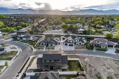 10581 S Verda Cir, South Jordan, UT 84095 - Photo 97