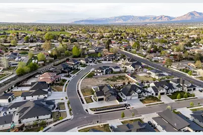 10581 S Verda Cir, South Jordan, UT 84095 - Photo 101