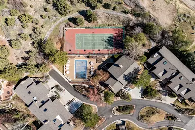 849 N Juniperpoint Dr, Salt Lake City, UT 84103 - Photo 47