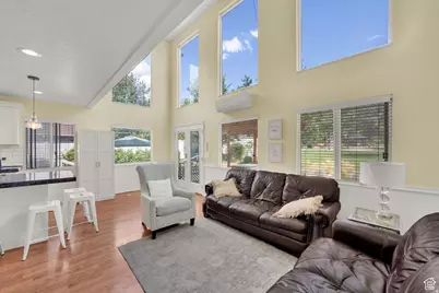 75 S 500 E, Pleasant Grove, UT 84062 - Photo 9