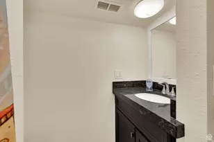 75 S 500 E, Pleasant Grove, UT 84062 - Photo 29