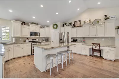 1810 N 1725 W, Farr West, UT 84404 - Photo 13